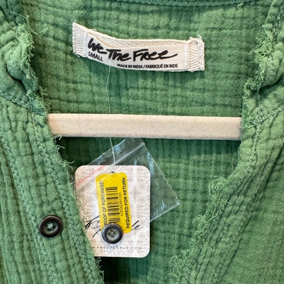 FREE PEOPLE We the Free Women’s Summer Daydream Button Down Green Shirt S NWT - Picture 4 of 12
